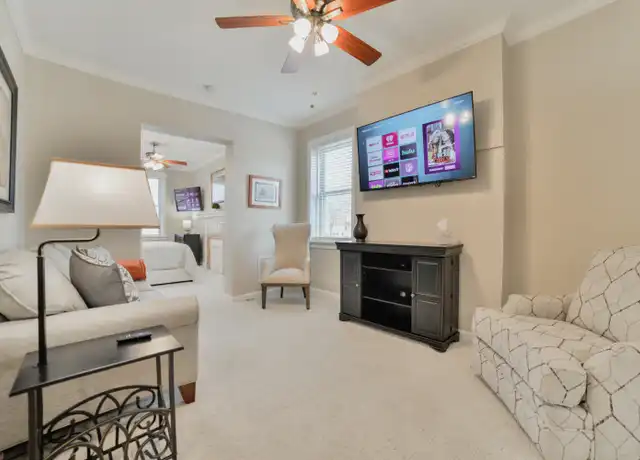 Property at 235 S Spanish St Unit 235B, Cape Girardeau, MO, 63701, 1 bed, 1 bath, [object Object]