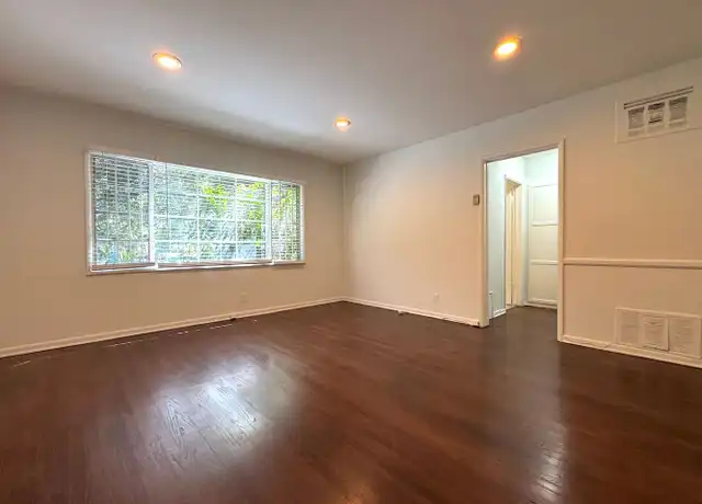 Property at 6703 Franklin Ave Unit 6703, Los Angeles, CA, 90028, 1 bed, 1 bath, [object Object]