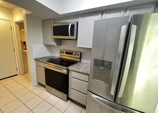 Property at 8036 Bayou Fountain Ave #3, Baton Rouge, LA, 70820, 2 beds, 1.5 baths, [object Object]