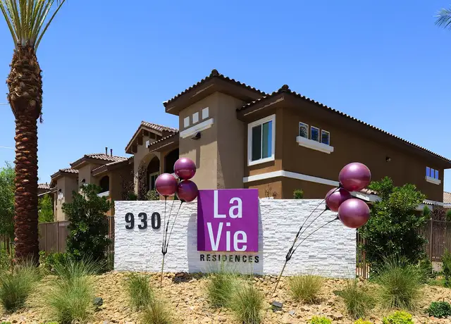 Photo of 930 Carnegie St, Henderson, NV 89052