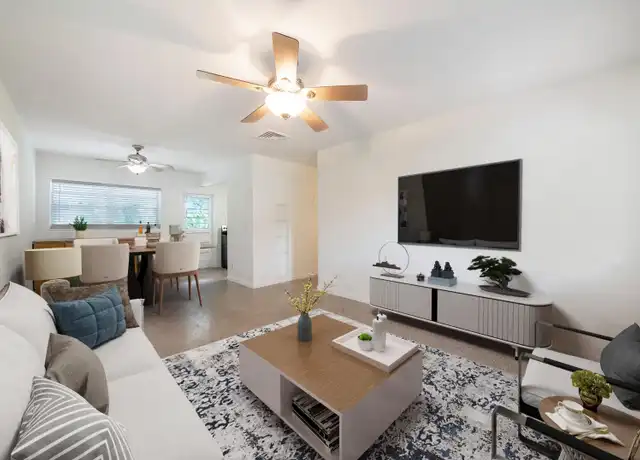 Property at 2219 W Pineridge Ct, Delray Beach, FL, 33444, 3 beds, 1 bath, [object Object]