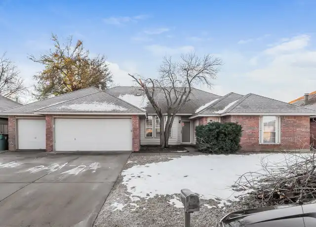 Property at 11840 SW 3rd Ter, Yukon, OK, 73099, 4 beds, 2 baths, [object Object]