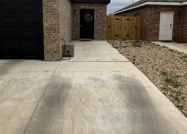 Property at 5709 Kemper St Unit B, Lubbock, TX, 79416, 3 beds, 3 baths, [object Object]