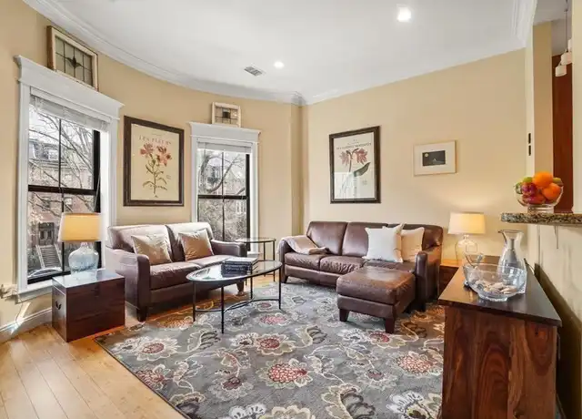 Property at 21 Worcester Sq Unit 3R, Boston, MA, 02118, 2 beds, 1 bath, [object Object]