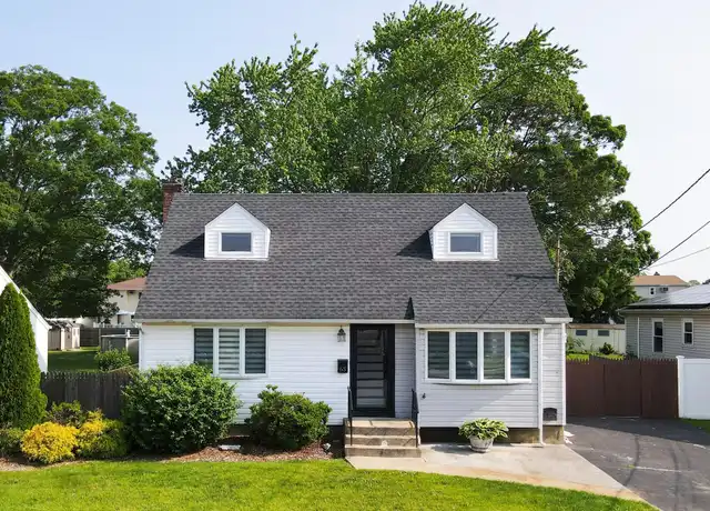 Property at 65 Nims Ave, West Babylon, NY, 11704, 4 beds, 2 baths, [object Object]