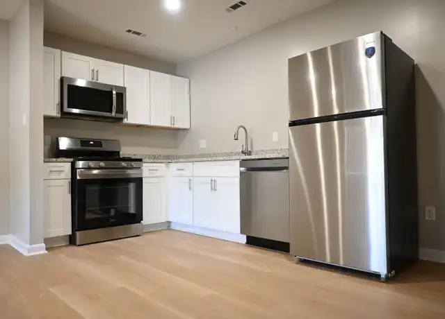 Property at 501 Swan Dr Unit 112, Athens, AL, 35611, 1 bed, 1 bath, [object Object]