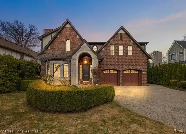 Property at 699 Abbey St, Birmingham, MI, 48009, 4 beds, 5.5 baths, [object Object]