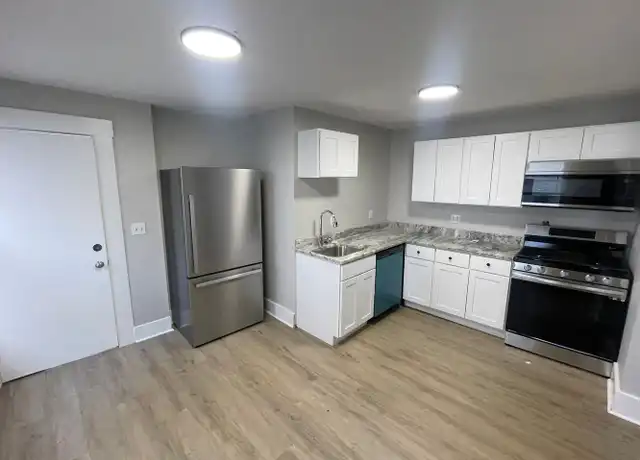 Property at 45 5th St Unit 2, Dover, NH, 03820, 1 bed, 1 bath, [object Object]