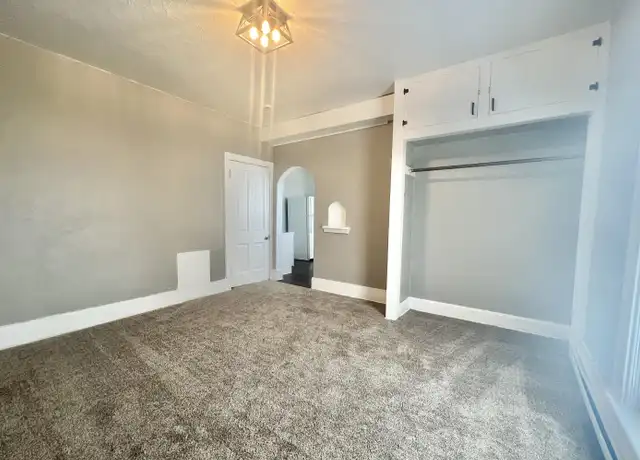 Property at 306 N Academy St Unit 3, Janesville, WI, 53548, 1 bed, 1 bath, [object Object]
