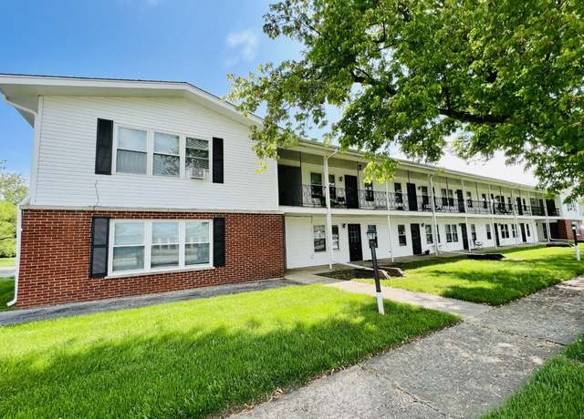 Photo of 575 Berry Ave Unit 1E, Grayslake, IL 60030