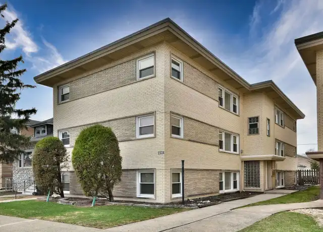 Property at 2334 N 72nd Ct Unit 1E, Elmwood Park, IL, 60707, 2 beds, 1 bath, [object Object]