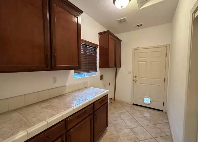 Property at 1016 E Arlen Ave, Visalia, CA, 93292, 3 beds, 2 baths, [object Object]