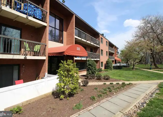 Property at 3232 S 28th St #203, Alexandria, VA, 22302, 2 beds, 1 bath, [object Object]