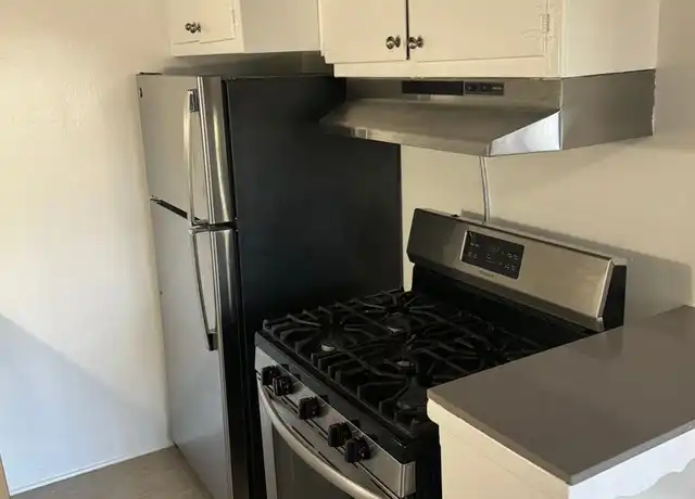 Property at 3111 Colorado Ave Unit 7E, Santa Monica, CA, 90404, 1 bed, 1 bath, [object Object]