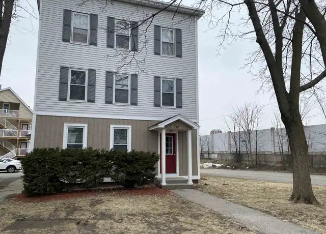Property at 17 Ferry St #2, Manchester, NH, 03102, 2 beds, 1 bath, [object Object]