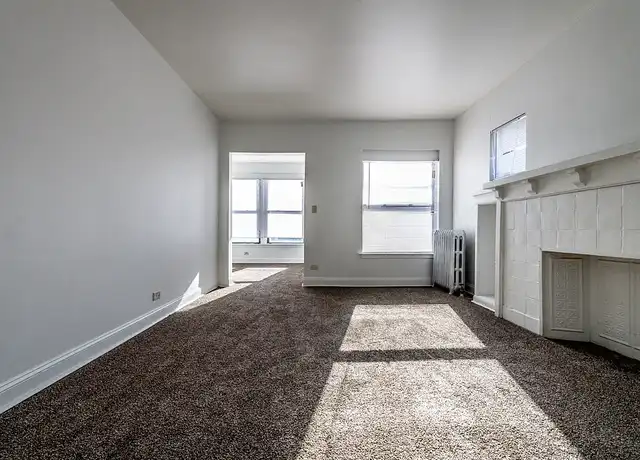 Property at 5854 S Michigan Ave, Chicago, IL, 60637, 3 beds, 1 bath, [object Object]