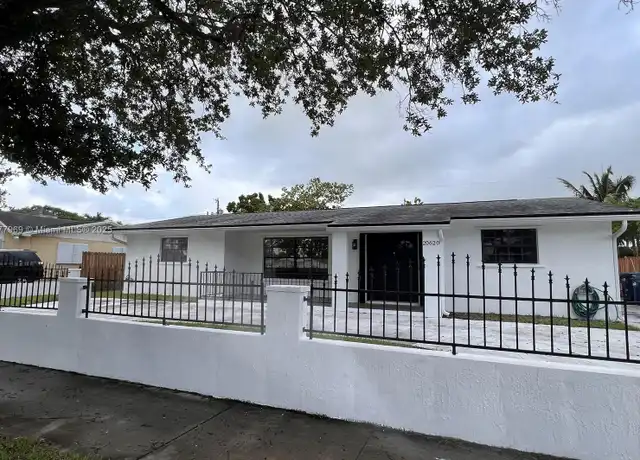 Property at 20620 SW 117th Ave Unit 1, Miami, FL, 33177, 3 beds, 2 baths, [object Object]
