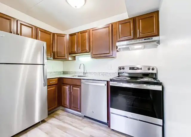 Property at Orchard Square - 1801 Old Lincoln Hwy, Langhorne, PA, 19047, 1-2 bed, 1 bath, [object Object]