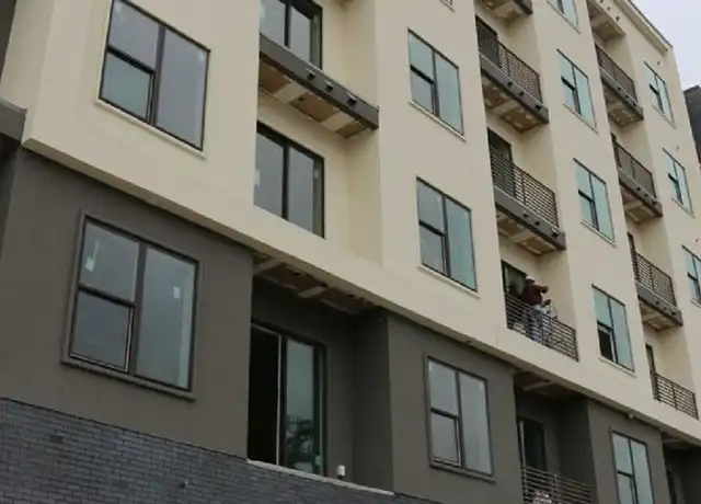 Property at 1301 W 5th St Unit 1C, Austin, TX, 78703, 1 bed, 1 bath, [object Object]