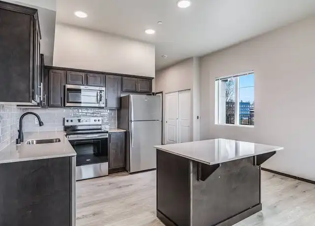 Property at The Camden - 1915 Tacoma Ave S, Tacoma, WA, 98402, 0 beds, 1 bath, [object Object]