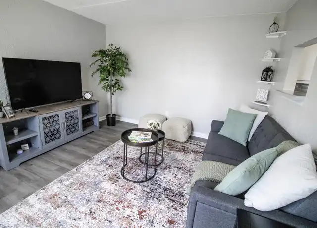 Property at 3103 8th Ave Unit 1310, Gulfport, MS, 39501, 2 beds, 1 bath, [object Object]