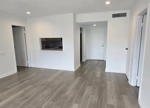 Property at 4848 NW 24th Ct #338, Lauderdale Lakes, FL, 33313, 2 beds, 2 baths, [object Object]
