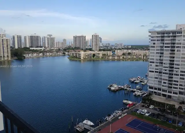 Property at 2780 NE 183rd St #1708, Aventura, FL, 33160, 1 bed, 2 baths, [object Object]