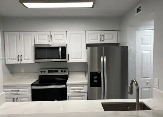 Property at 2871 N Oakland Forest Dr #102, Oakland Park, FL, 33309, 2 beds, 2 baths, [object Object]