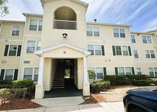 Property at 18115 Sterling Gate Cir, Tampa, FL, 33647, 2 beds, 2 baths, [object Object]