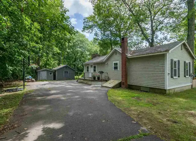 Property at 108 Linden St, Exeter, NH, 03833, 1 bed, 1 bath, [object Object]