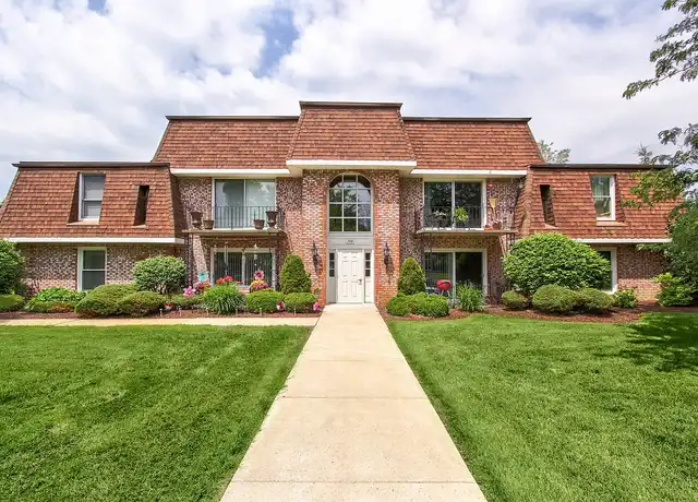 Property at Quakertowne - 220 Countryside Ln, Orchard Park, NY, 14127, 1-2 bed, 1-1.5 bath, [object Object]