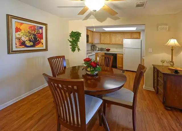 Property at Quakertowne - 220 Countryside Ln, Orchard Park, NY, 14127, 1-2 bed, 1-1.5 bath, [object Object]
