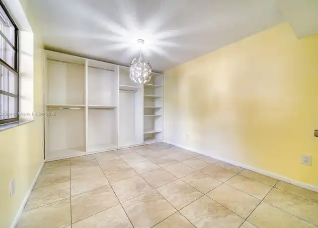 Property at 800 Independence Dr Unit B, Homestead, FL, 33034, 3 beds, 2 baths, [object Object]