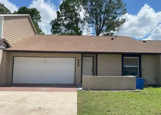 Property at 105 Edgewater Cir, Sanford, FL, 32773, 2 beds, 2 baths, [object Object]