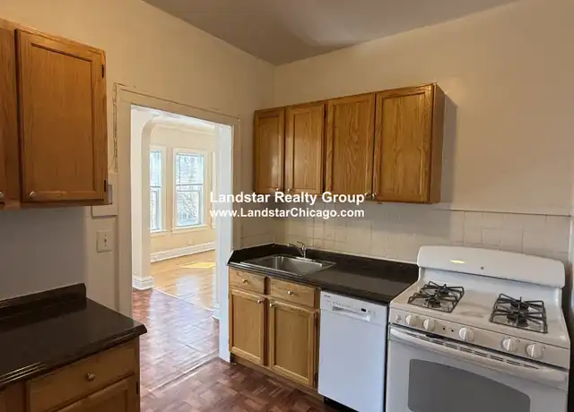 Property at 4929 N Whipple St Unit 2W, Chicago, IL, 60625, 1 bed, 1 bath, [object Object]