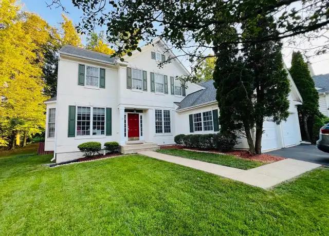 Property at 13032 Pilgrims Inn Dr, Woodbridge, VA, 22193, 4 beds, 3.5 baths, [object Object]