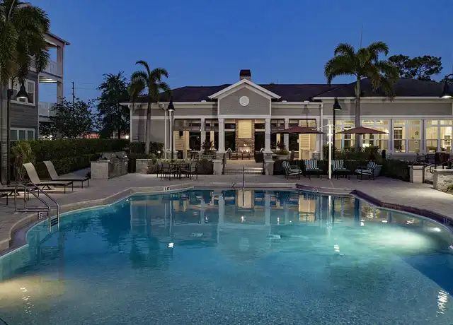 Property at Aura at 4th - 10980 Oak St NE, Saint Petersburg, FL, 33716, 1 bed, 1 bath, [object Object]