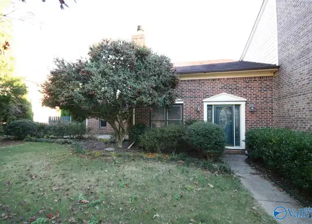 Property at 122 W Lake Cir, Madison, AL, 35758, 2 beds, 2 baths, [object Object]