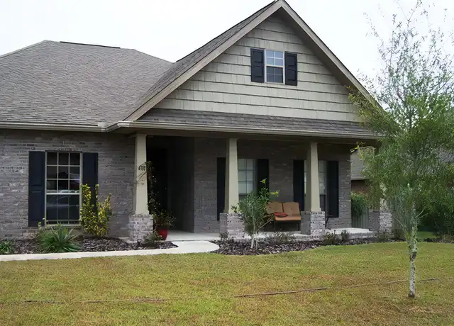 Property at 401 Wych Cir, Crestview, FL, 32536, 3 beds, 2 baths, [object Object]