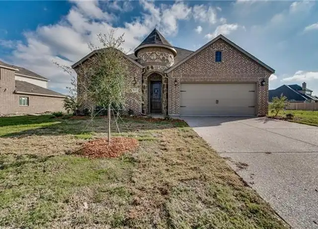 Property at 3117 Clear Springs Dr, Forney, TX, 75126, 4 beds, 2 baths, [object Object]