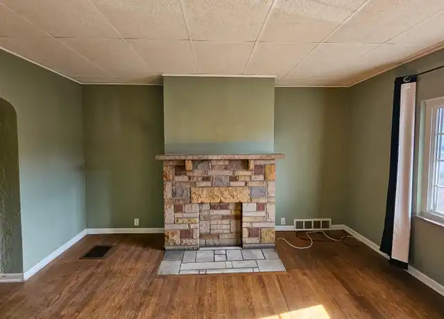 Property at 124 W Eugene Ave Unit 1, Munhall, PA, 15120, 1 bed, 1 bath, [object Object]