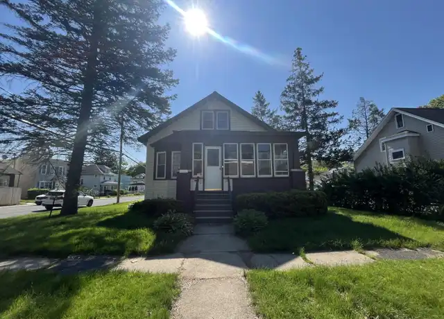 Property at 1822 7th St, Rensselaer, NY, 12144, 3 beds, 1 bath, [object Object]