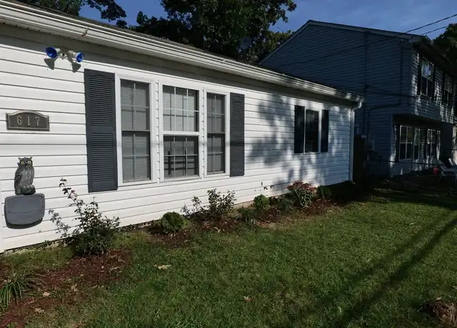 Property at 617 Drum Ave, Capitol Heights, MD, 20743, 2 beds, 1 bath, [object Object]