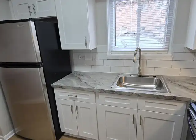 Property at 4601 W 95th St, Oak Lawn, IL, 60453, 1 bed, 1 bath, [object Object]