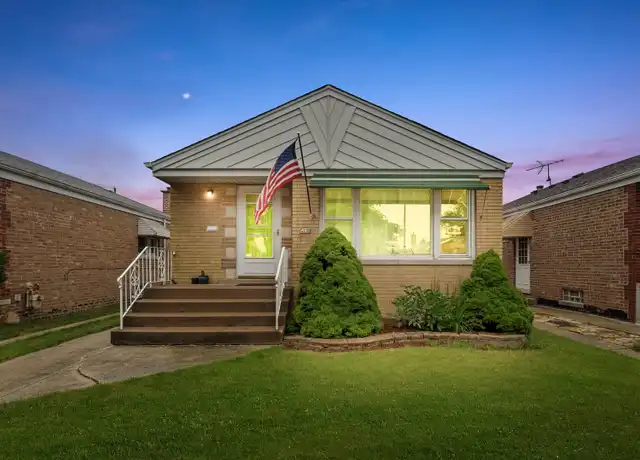 Property at 5139 S Narragansett Ave, Chicago, IL, 60638, 3 beds, 1 bath, [object Object]