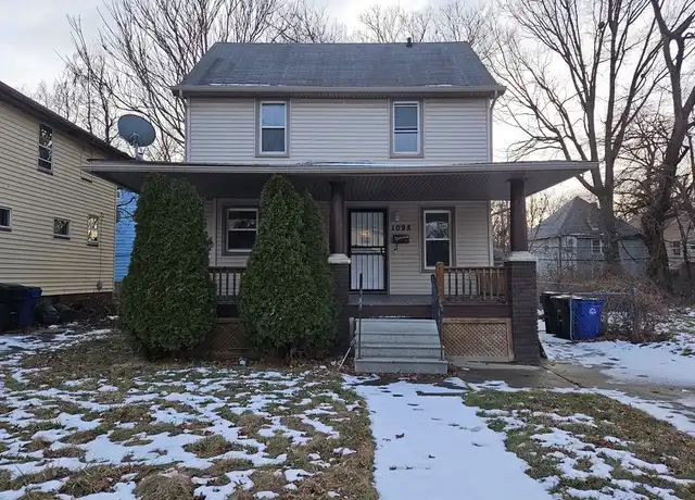Property at 1098 E 146th St, Cleveland, OH, 44110, 3 beds, 1 bath, [object Object]