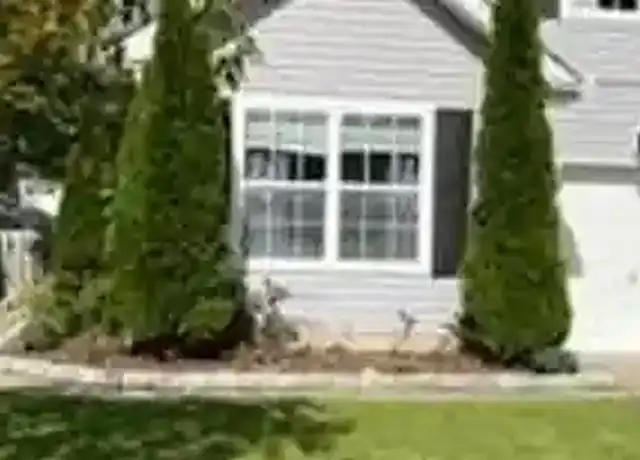 Property at 105 Stoneham Dr, Glassboro, NJ, 08028, 3 beds, 2 baths, [object Object]