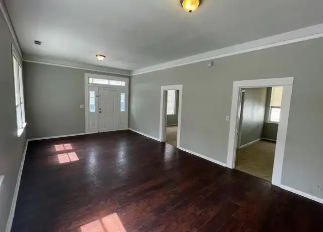 Property at 1508 E 24th Ave, Tampa, FL, 33605, 4 beds, 2 baths, [object Object]