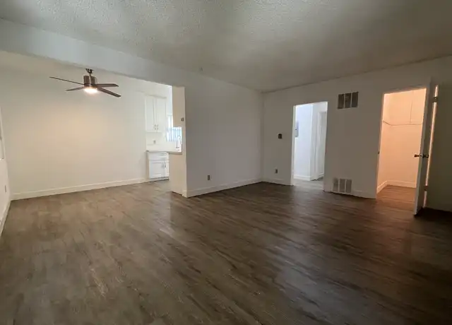 Property at 5754 Hazeltine Ave Unit 3, Valley Glen, CA, 91401, 2 beds, 2 baths, [object Object]