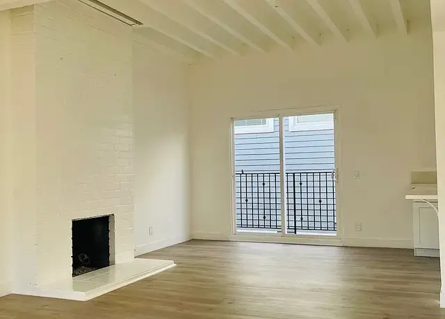 Photo of 22660 Pacific Coast Hwy, Malibu, CA 90265